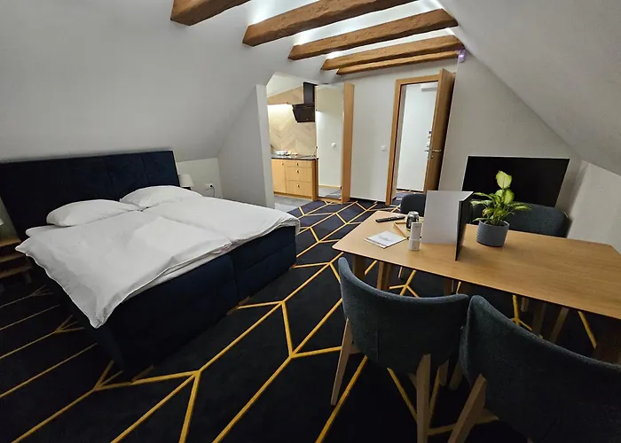 Richmount Apartmán *